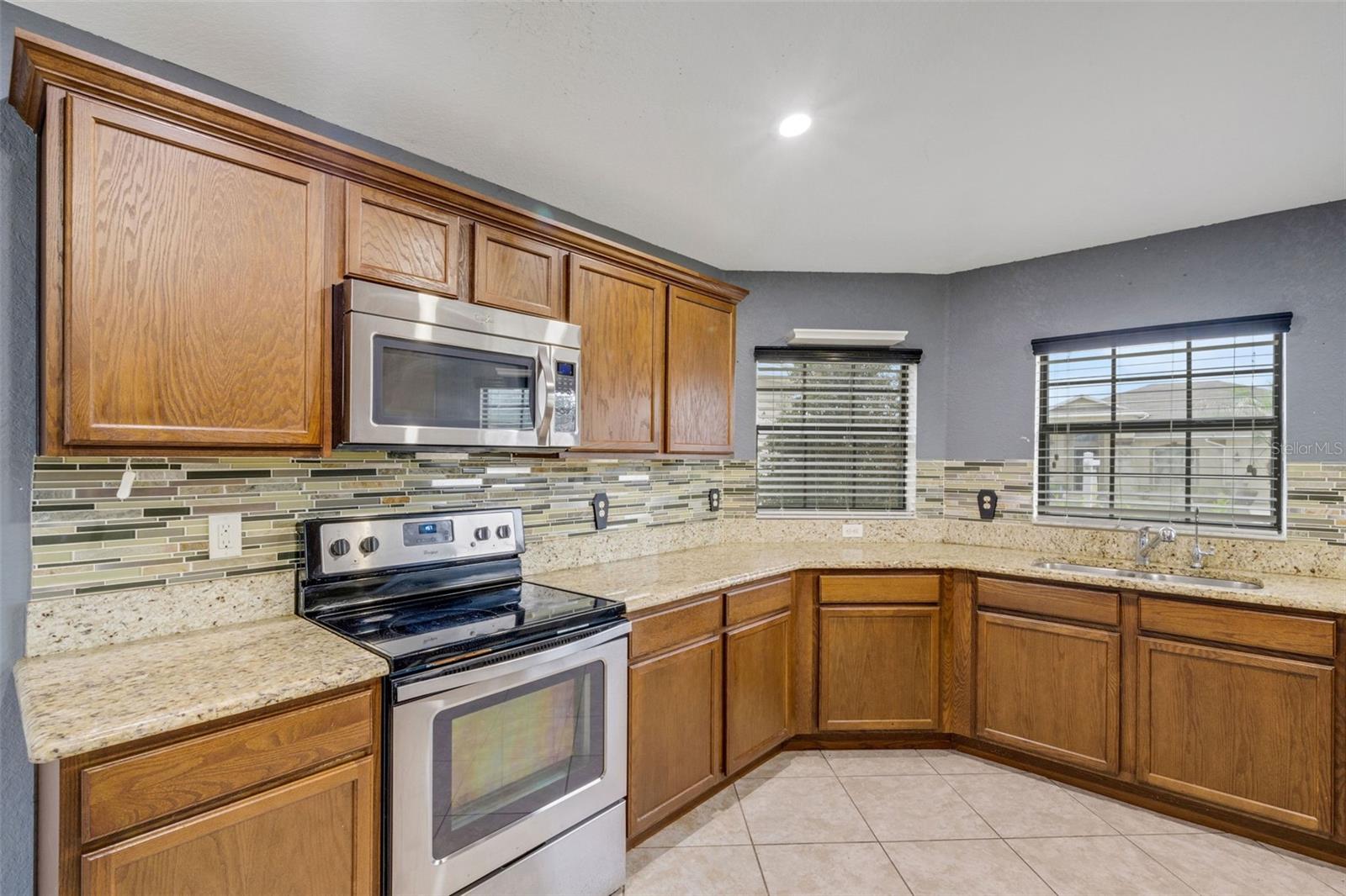 1712 Charmi, Lakeland, FL 33810