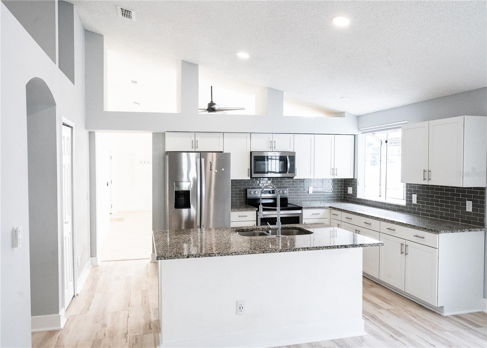 2319 Island Club, Orlando, FL 32822