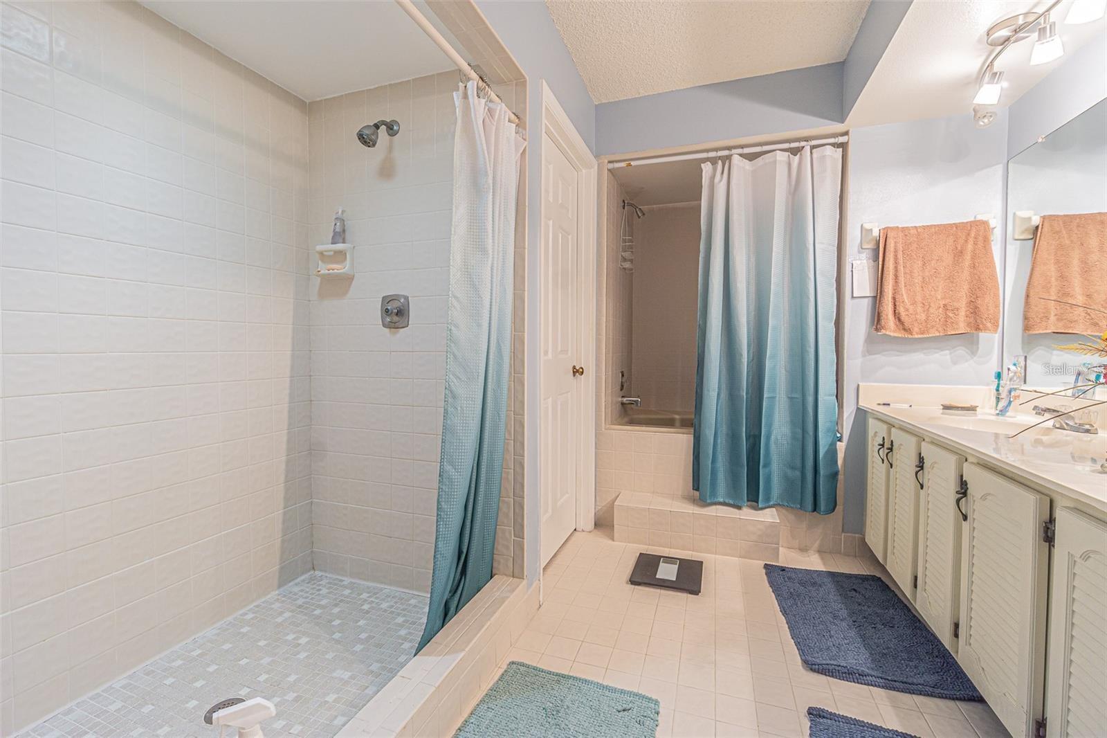 14820 Rue de Bayonne Unit 301, Clearwater, FL 33762