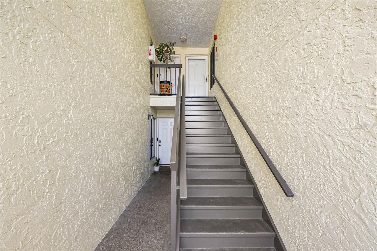 7300 Sunshine Skyway Unit 210, St Petersburg, FL 33711