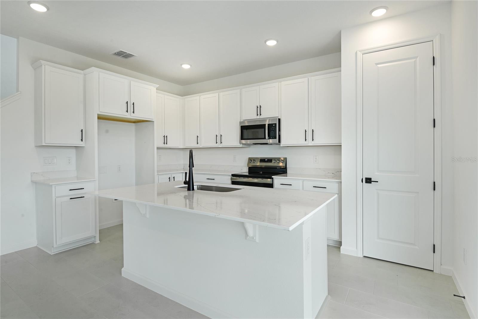 3481 Macchi, Tavares, FL 32778