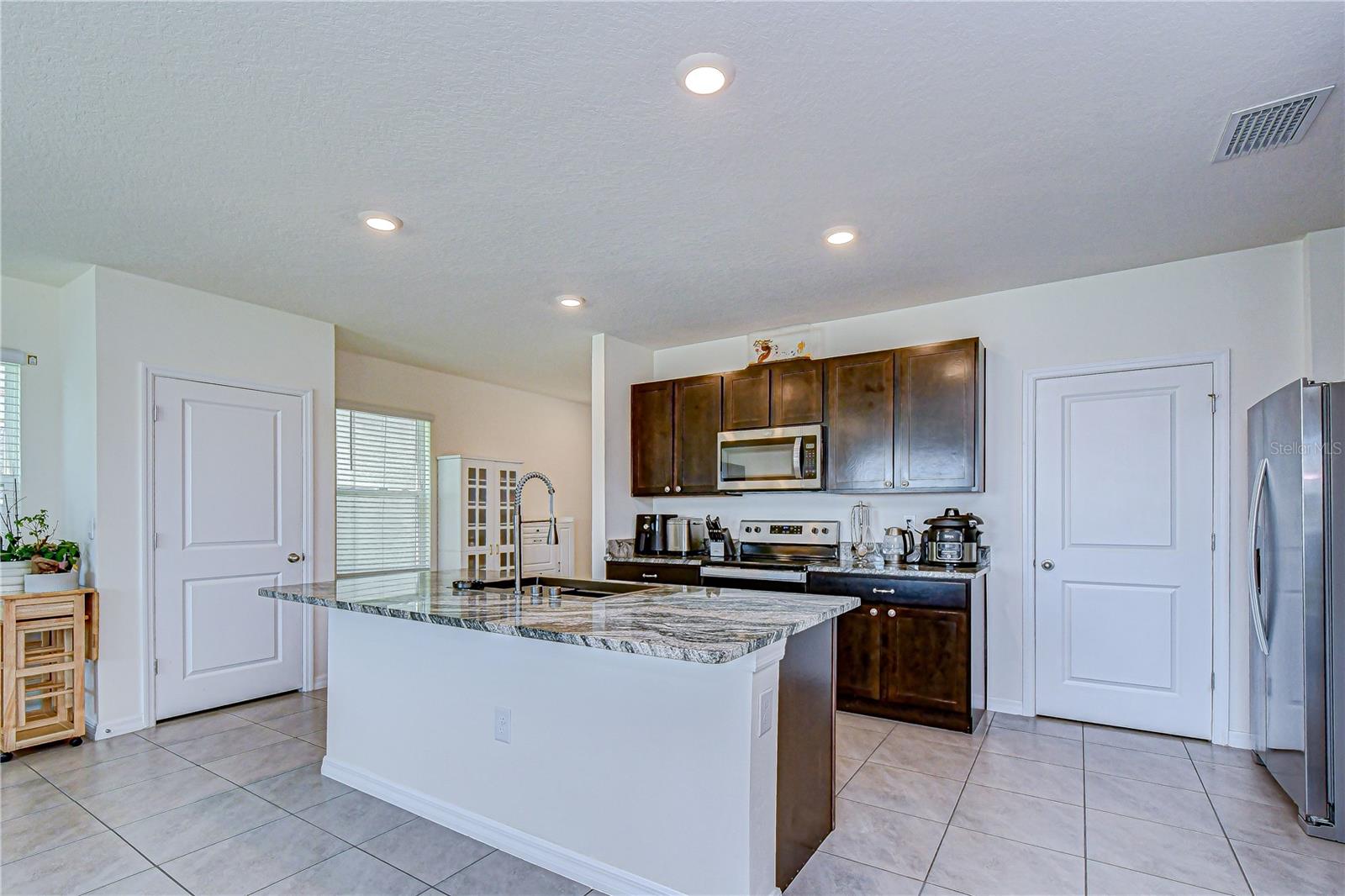 15982 Weathered Windmill, Odessa, FL 33556