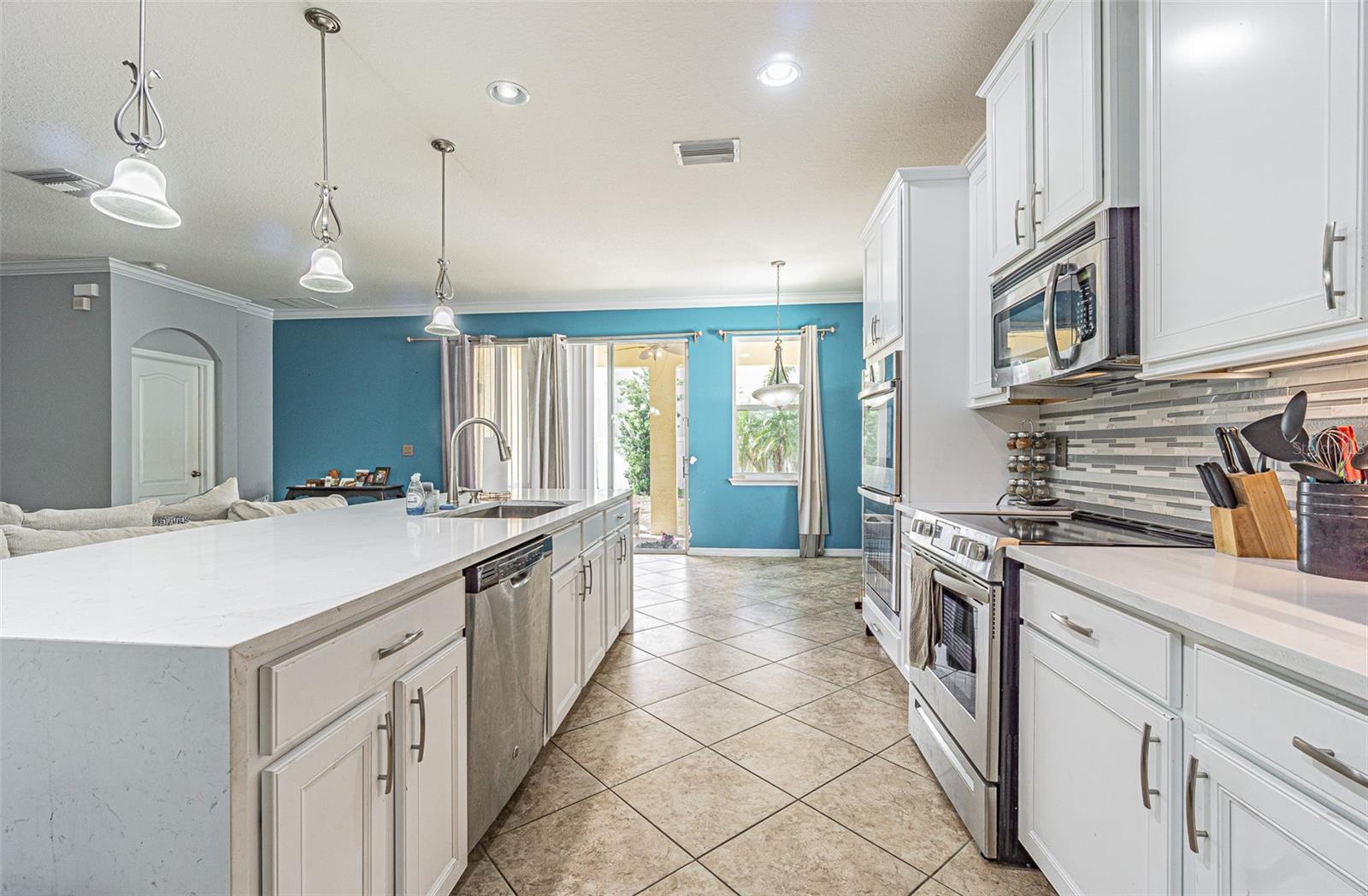 10627 Scenic Hollow, Riverview, FL 33578