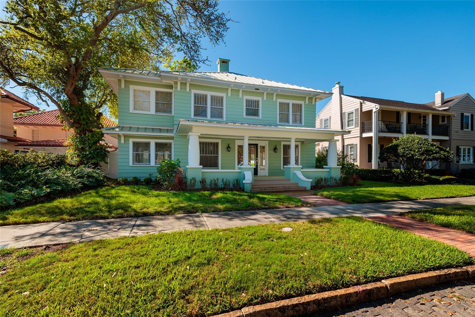 756 17th, St Petersburg, FL 33704