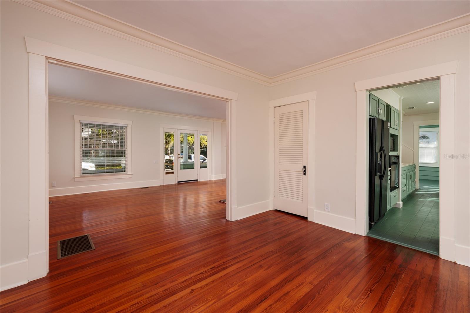 756 17th, St Petersburg, FL 33704