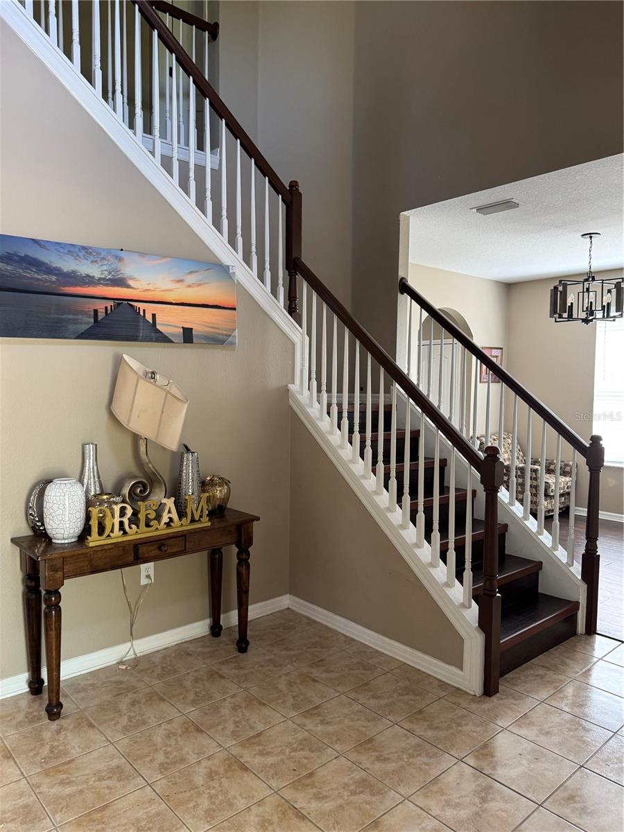 435 Stone Briar, Ruskin, FL 33570