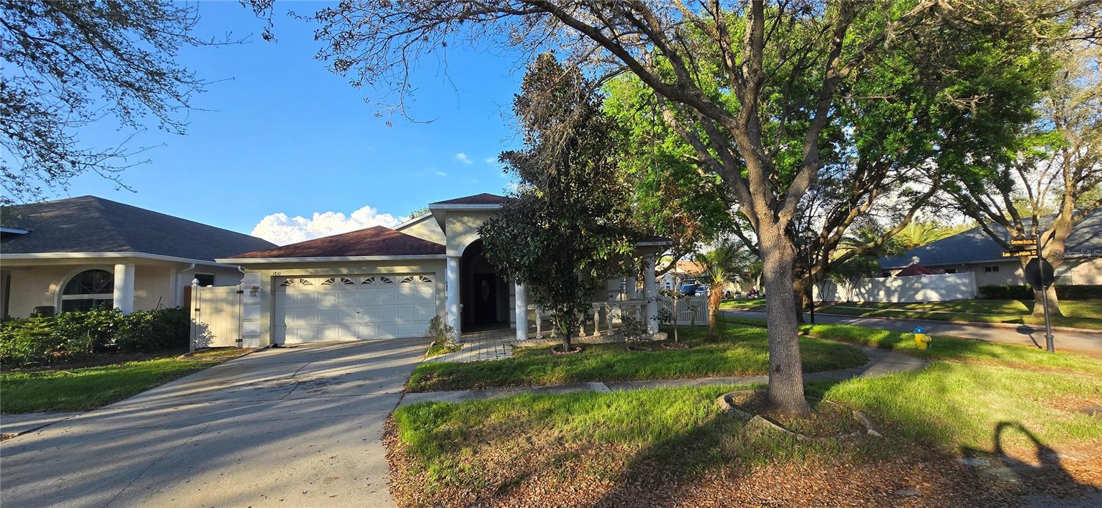 1810 Greystone Heights, Valrico, FL 33594