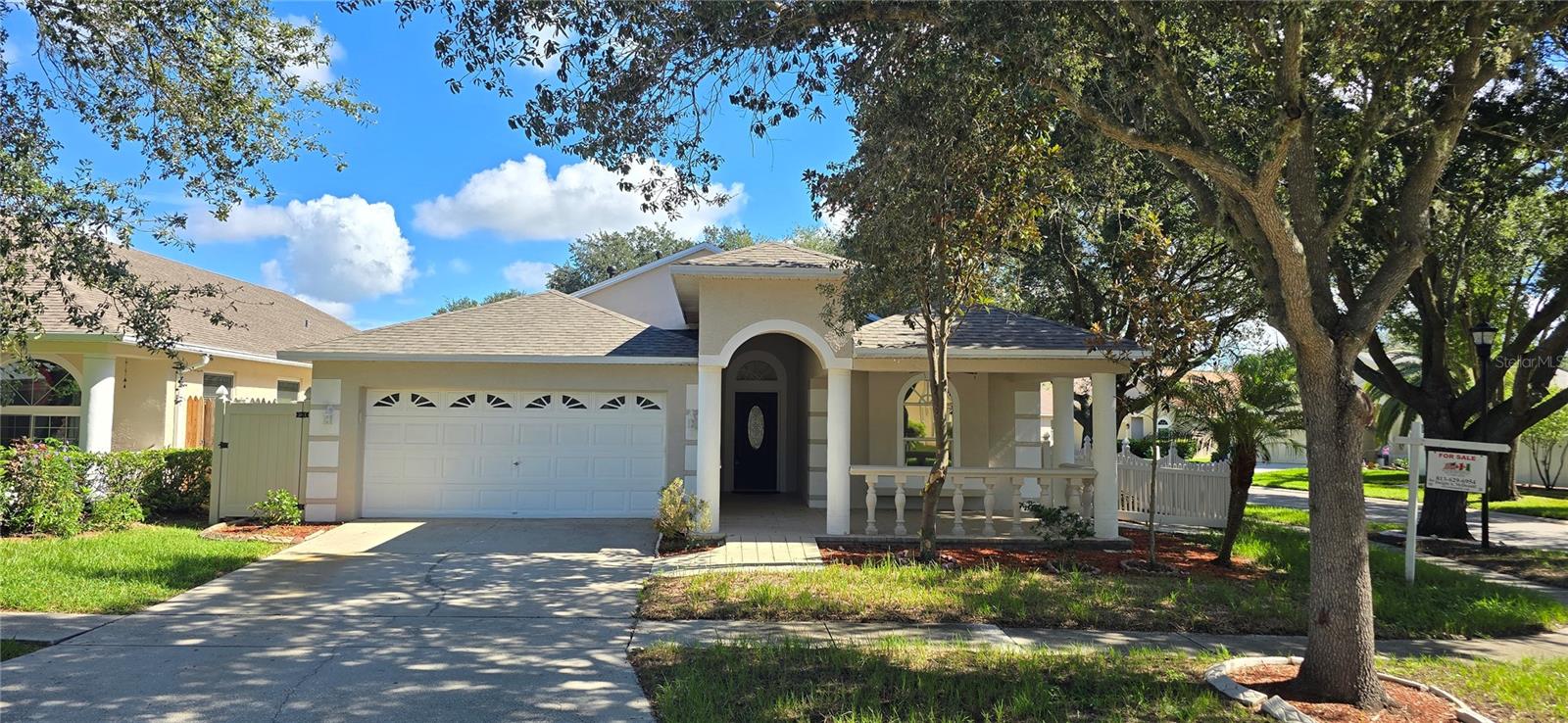 1810 Greystone Heights, Valrico, FL 33594