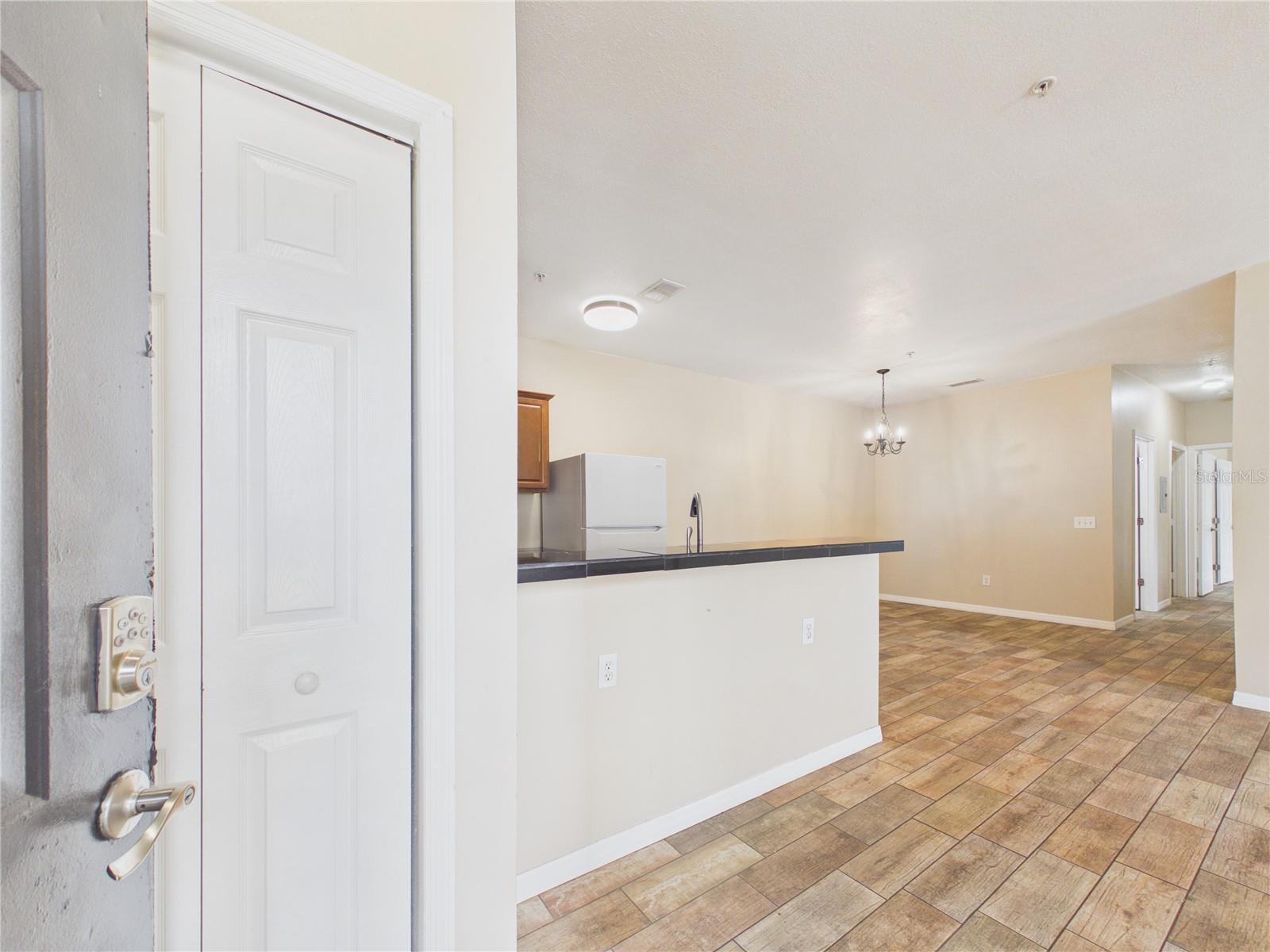 16305 Enclave Village Unit 102, Tampa, FL 33647