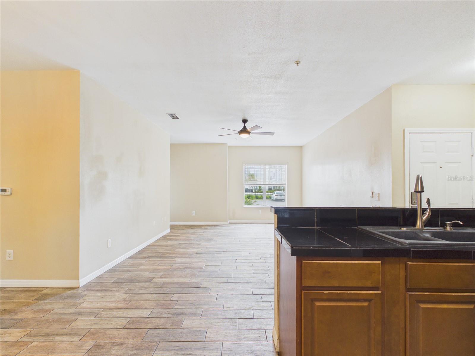 16305 Enclave Village Unit 102, Tampa, FL 33647
