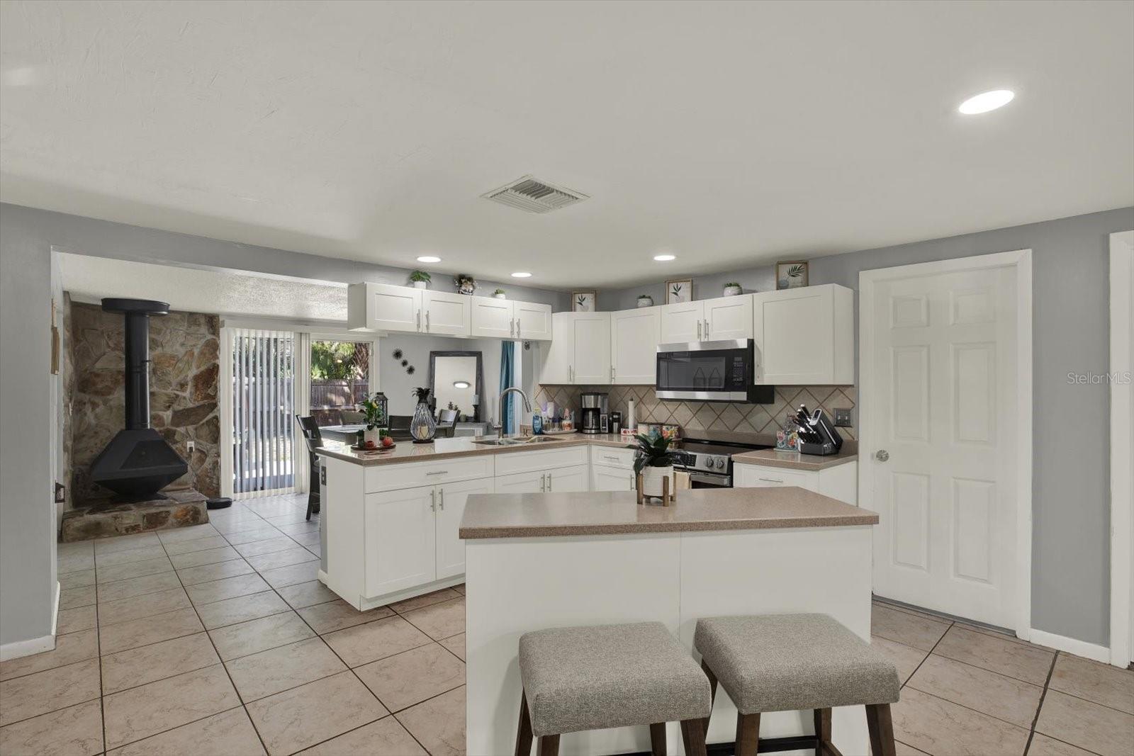 5609 Quist, Port Richey, FL 34668