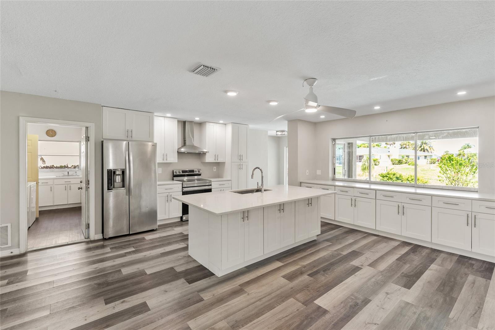 1009 Kings, Venice, FL 34293