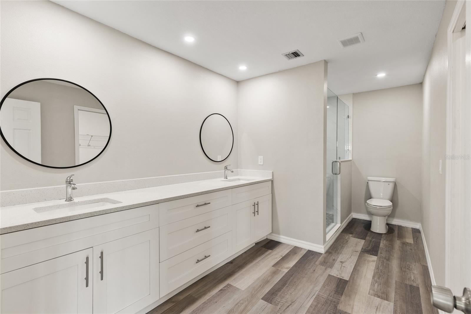 1009 Kings, Venice, FL 34293