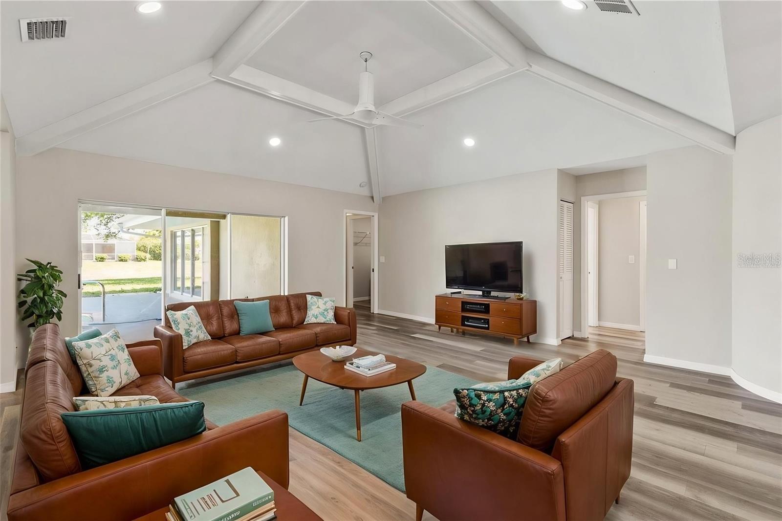 1009 Kings, Venice, FL 34293