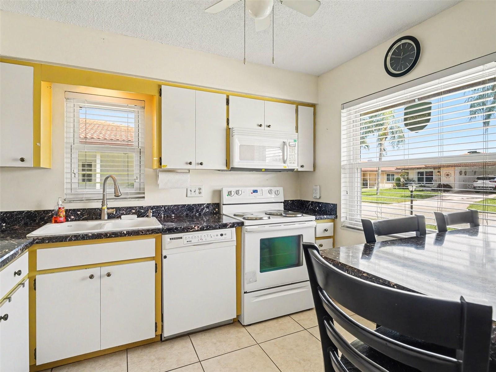 6608 Auburn, Bradenton, FL 34207