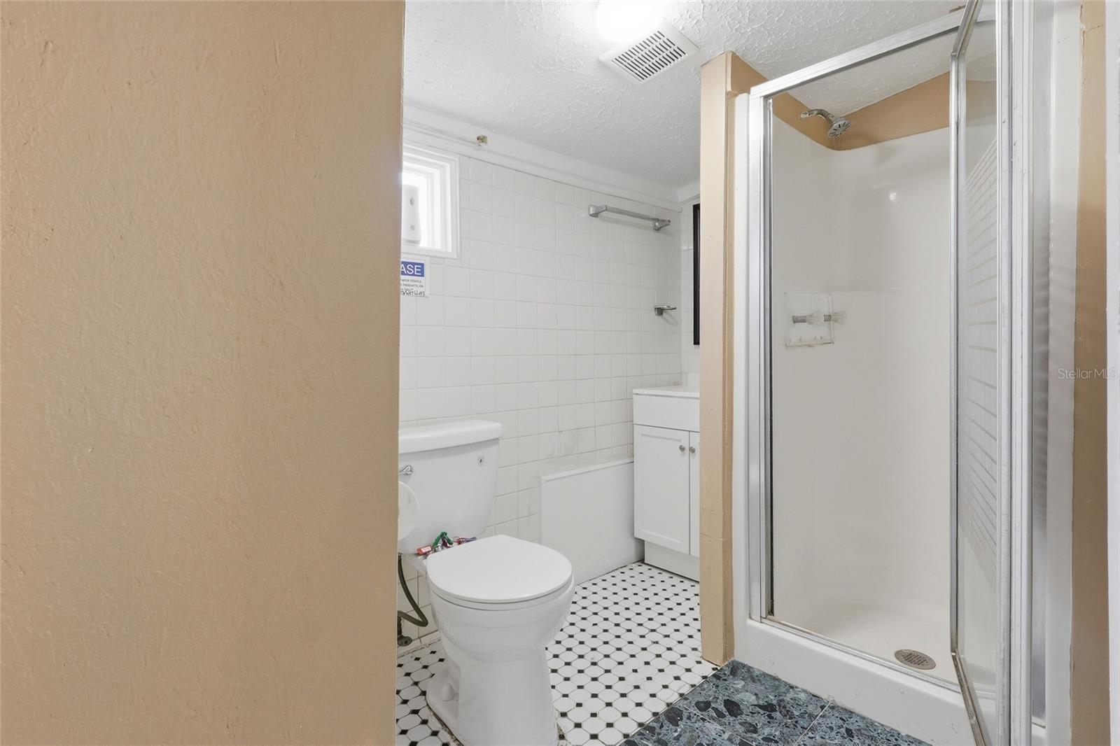 920 Annie, Tampa, FL 33612