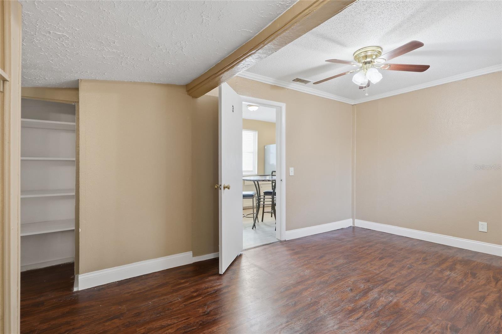 920 Annie, Tampa, FL 33612