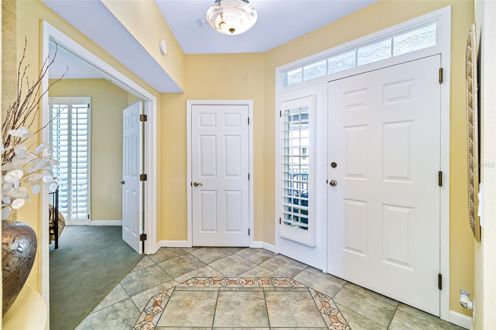 1280 Dolphin Bay Unit 504, Sarasota, FL 34242