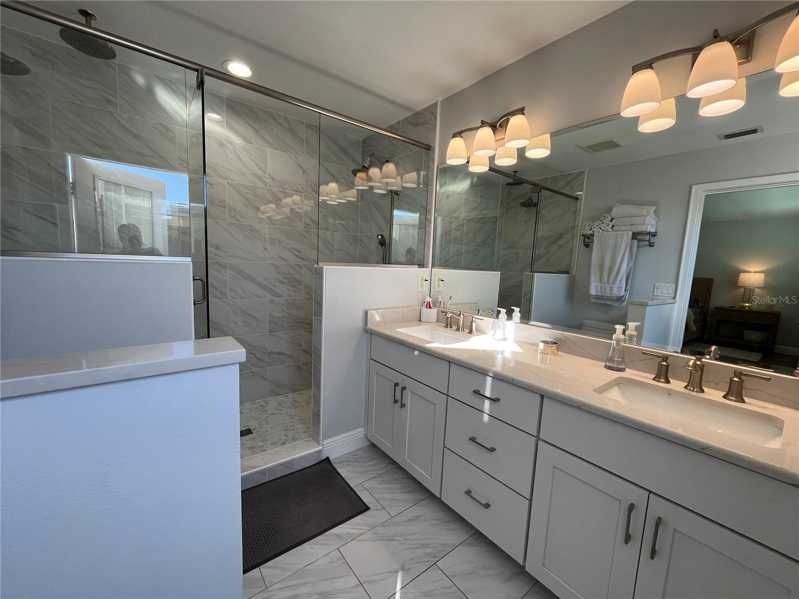 15 Gulf Manor, Venice, FL 34285