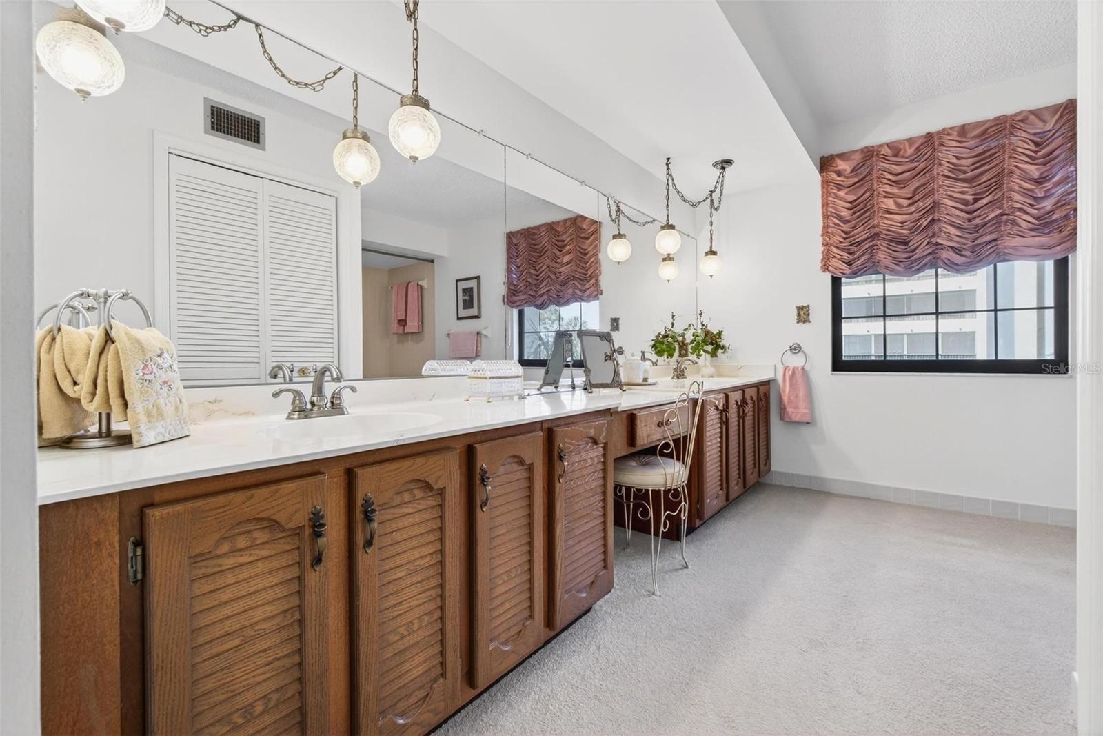 14820 Rue de Bayonne Unit 302, Clearwater, FL 33762