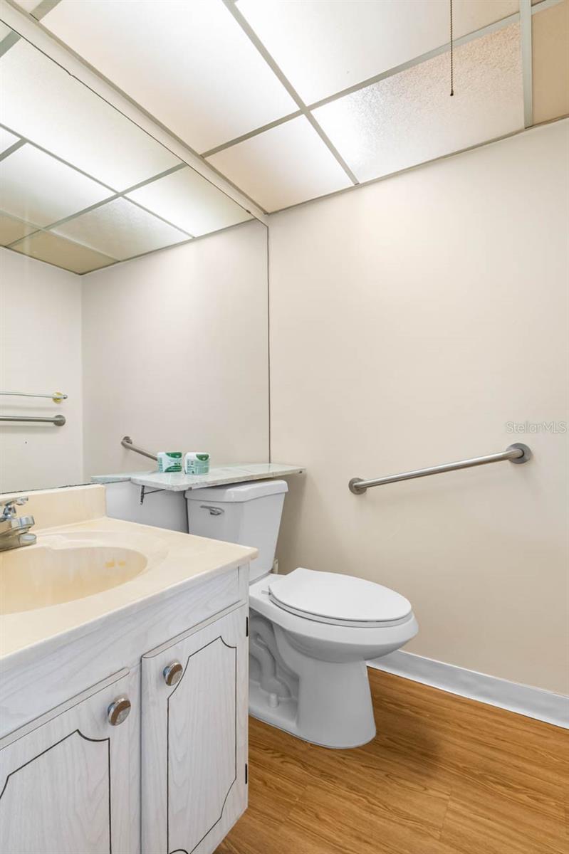 1801 Bedford Unit 30, Sun City Center, FL 33573
