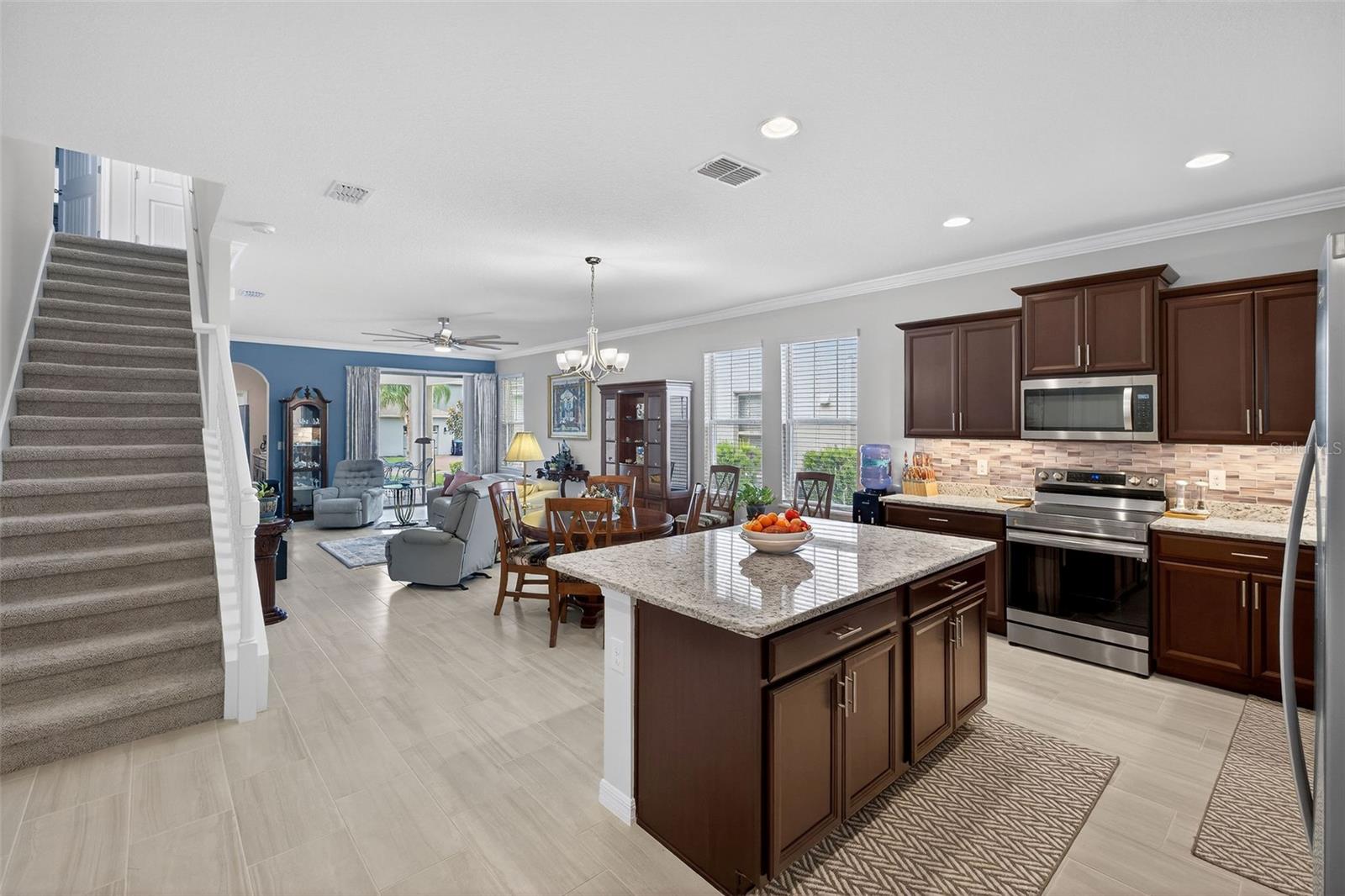 16933 Oakboro, Winter Garden, FL 34787