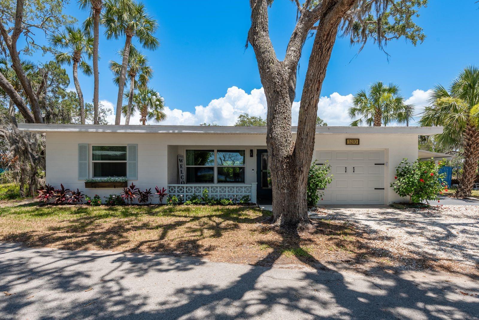 5270 Miller Bayou, Port Richey, FL 34668