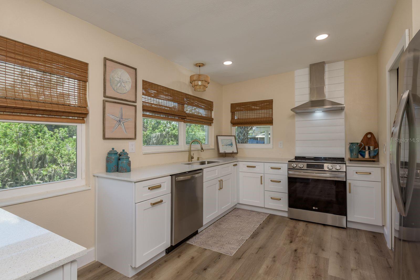 5270 Miller Bayou, Port Richey, FL 34668