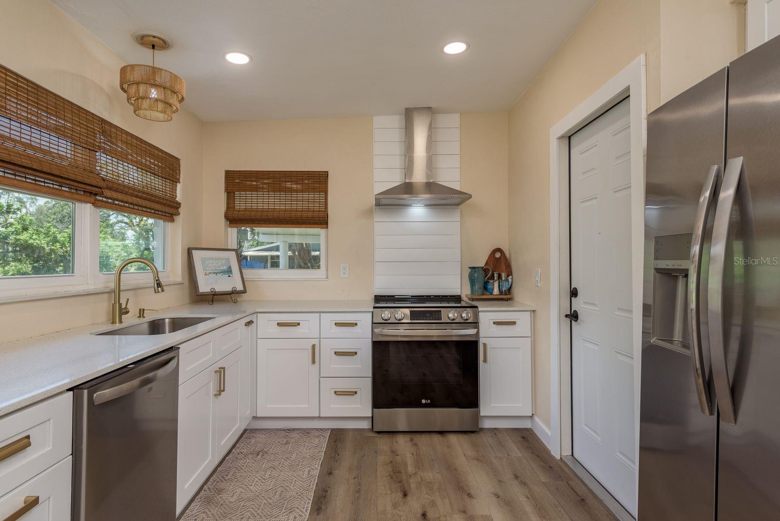5270 Miller Bayou, Port Richey, FL 34668