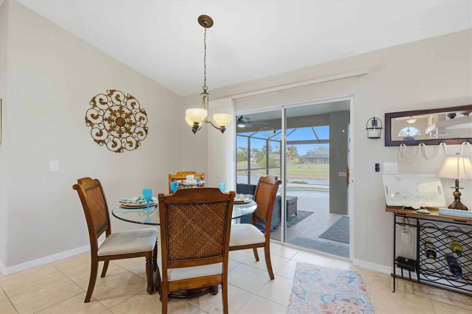 827 Rotonda, Rotonda West, FL 33947
