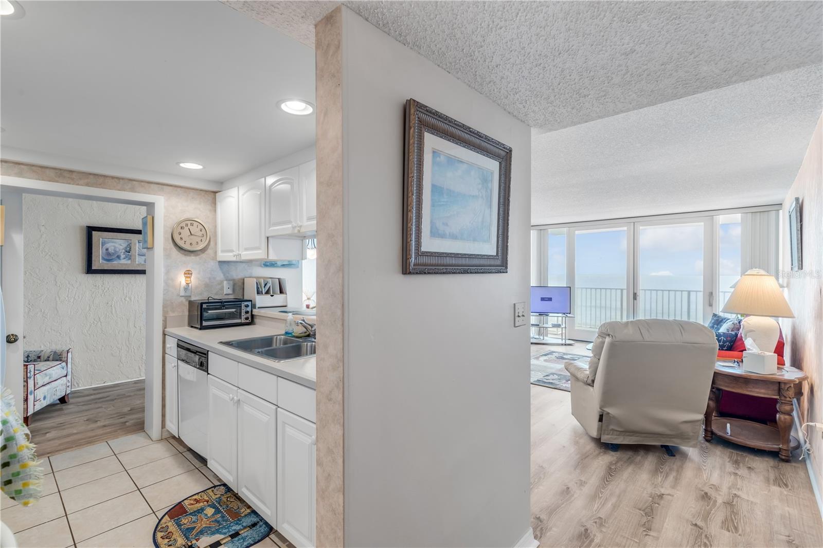 5203 Atlantic Unit 412b, New Smyrna Beach, FL 32169