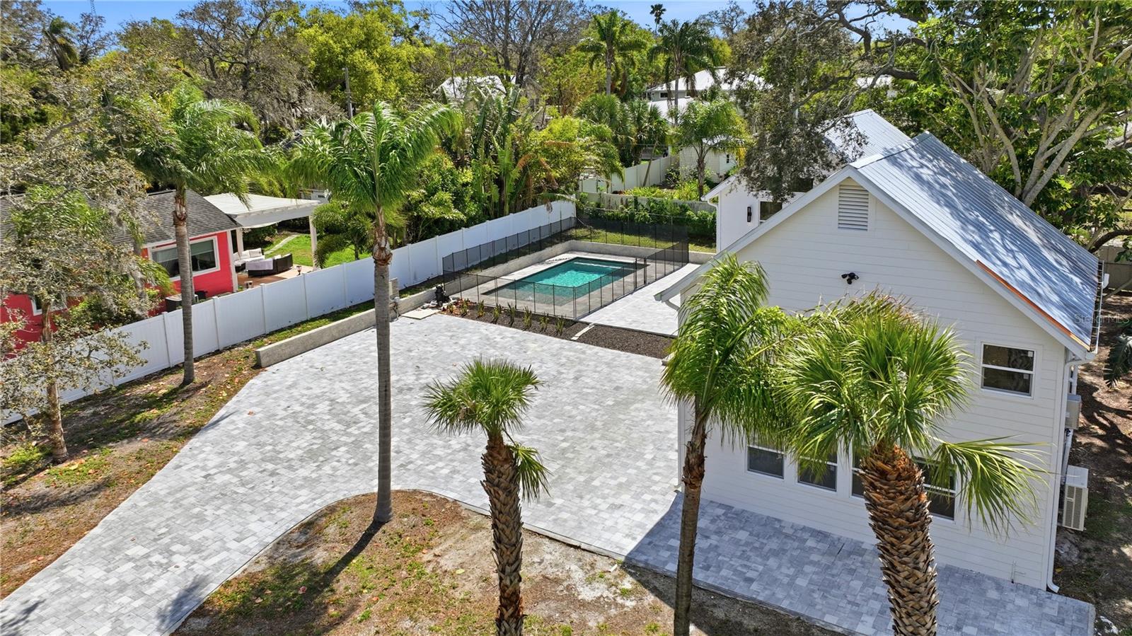 1109 Charles, Clearwater, FL 33755