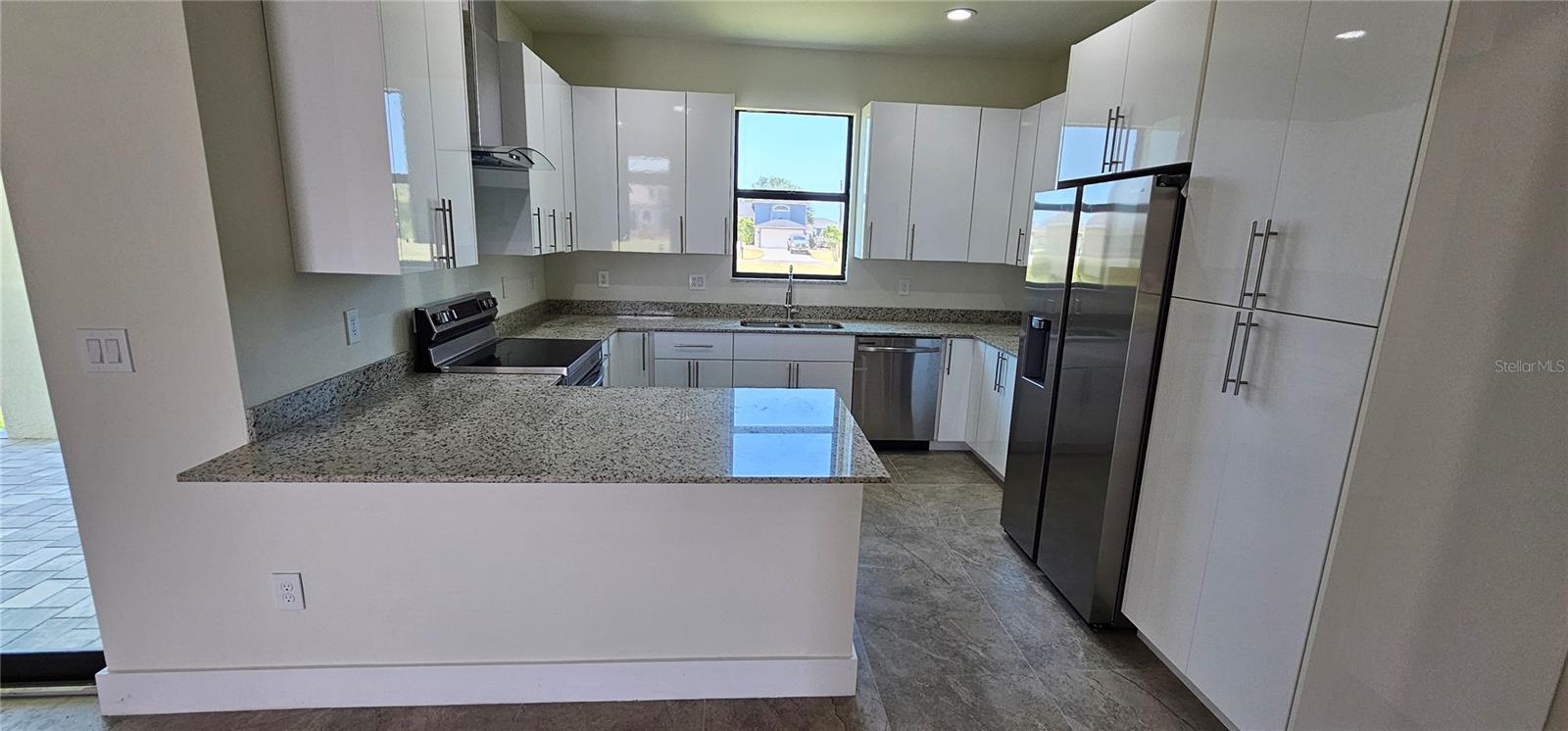 3008 41st, Cape Coral, FL 33993