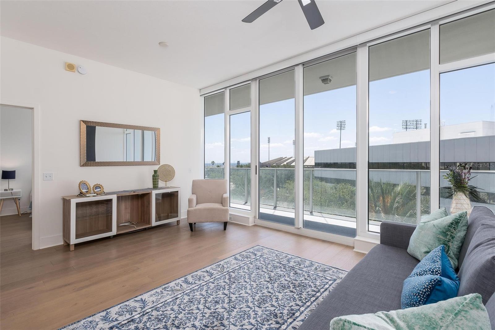 175 1st Unit 504, St Petersburg, FL 33701