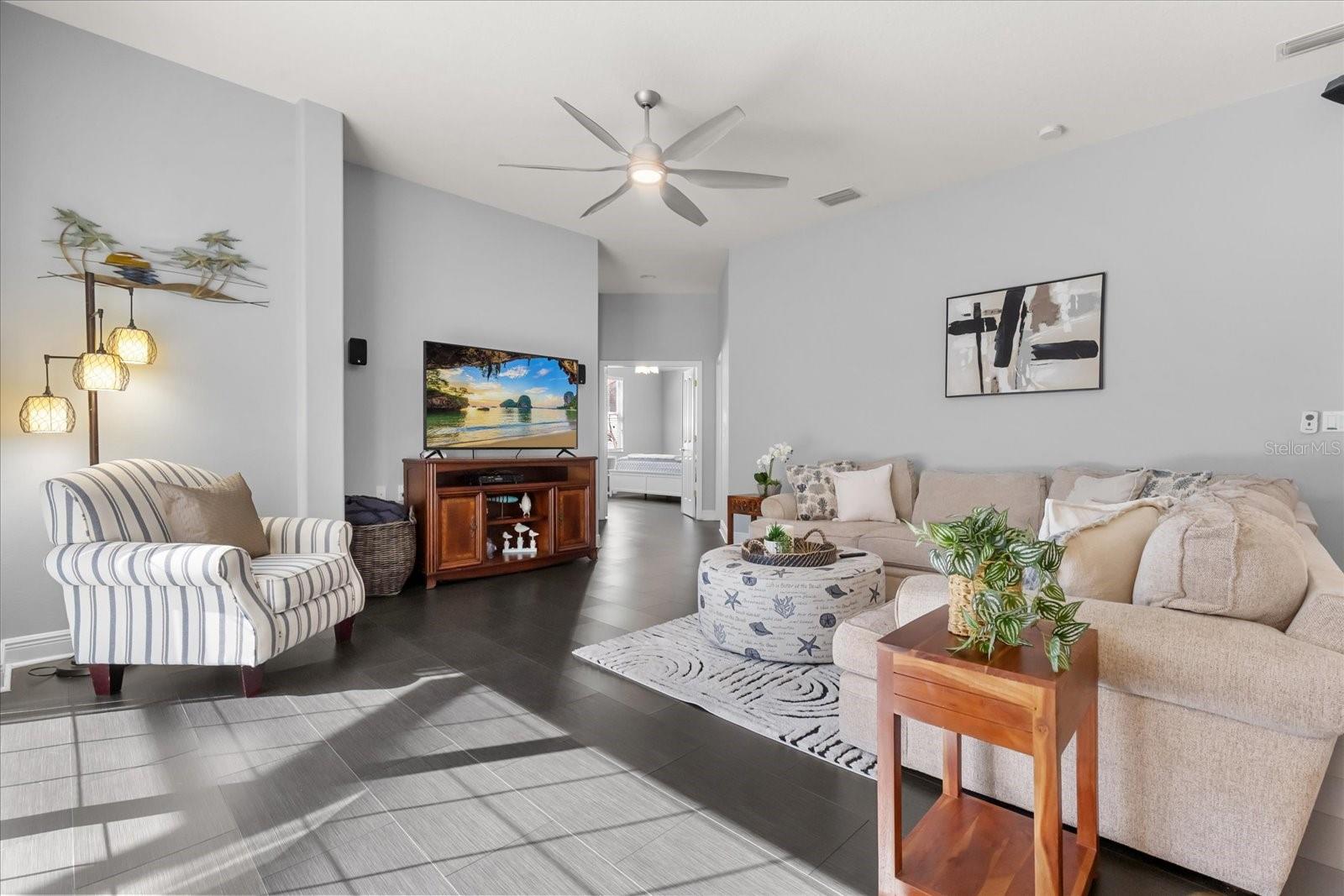 10207 Arbor Side, Tampa, FL 33647