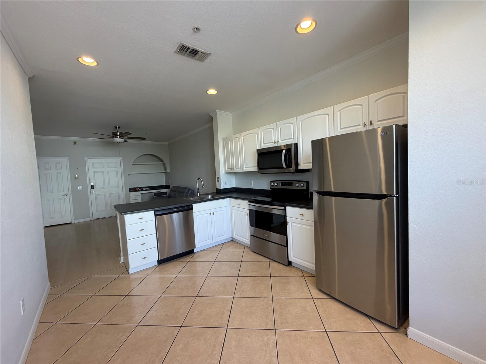 860 Orange Unit 301, Orlando, FL 32801