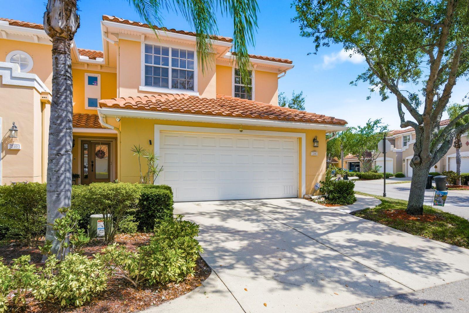 208 Valencia, St Petersburg, FL 33716