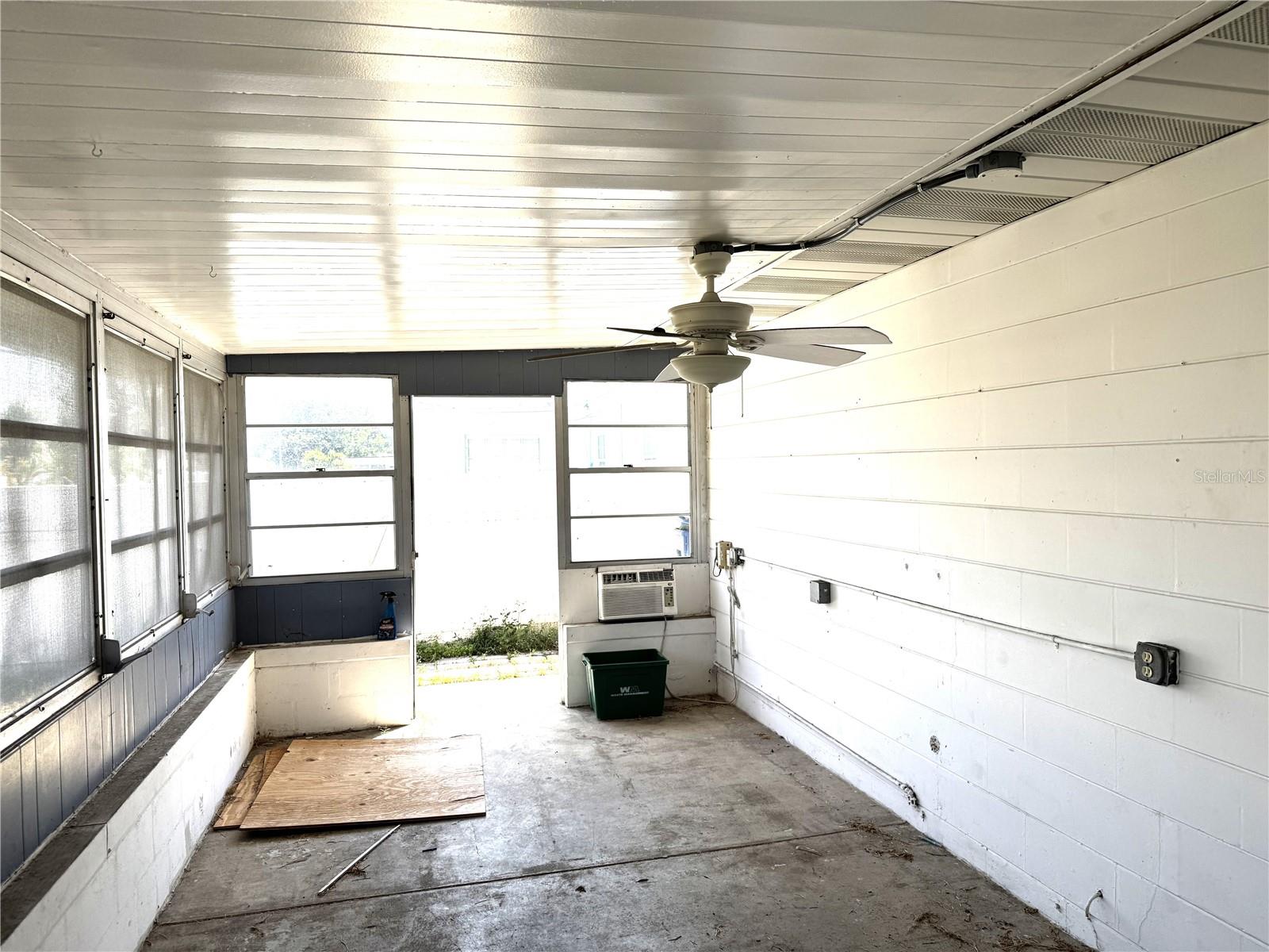 9167 108th, Seminole, FL 33772