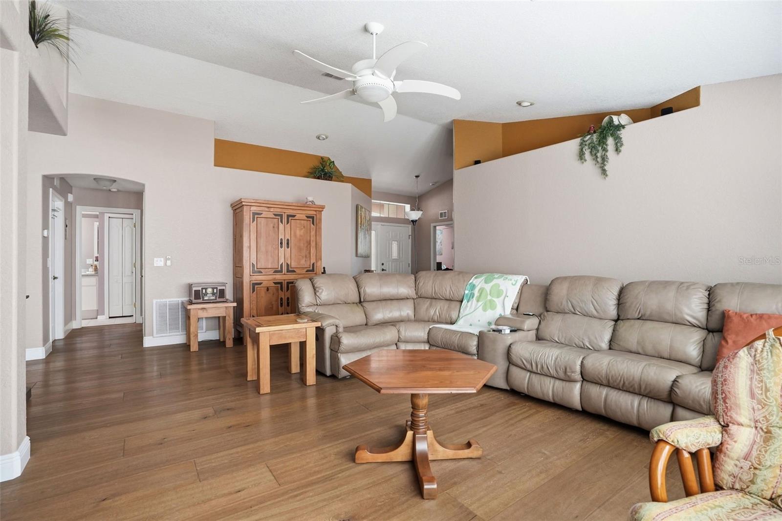 363 Royal Palm, Spring Hill, FL 34608