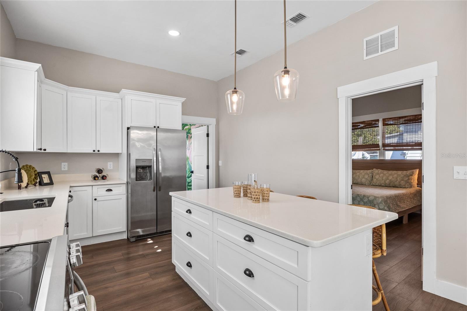 3002 16th, Tampa, FL 33605