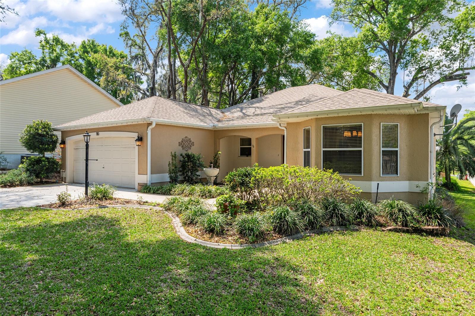 110 Chula Vista, Lady Lake, FL 32159