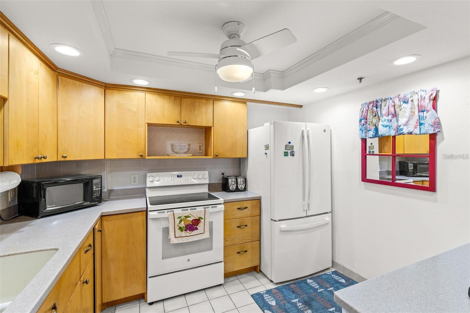 1 Key Capri Unit 104-East, Treasure Island, FL 33706