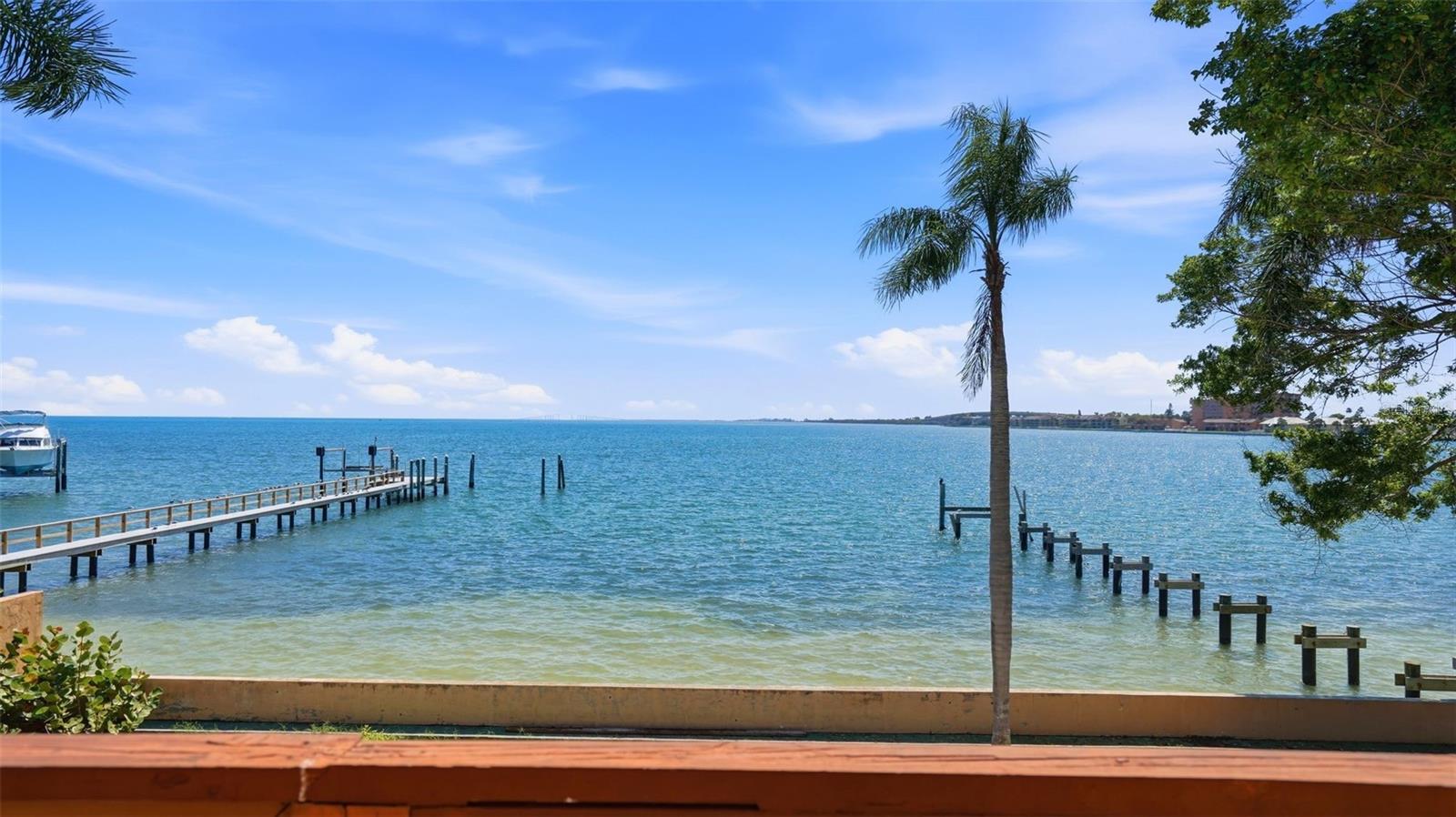 6754 31st, St Petersburg, FL 33712