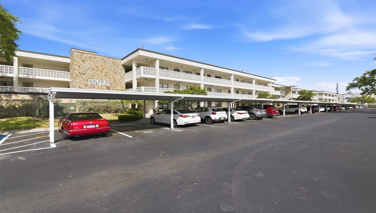 4910 Bay Unit 310, St Petersburg, FL 33703