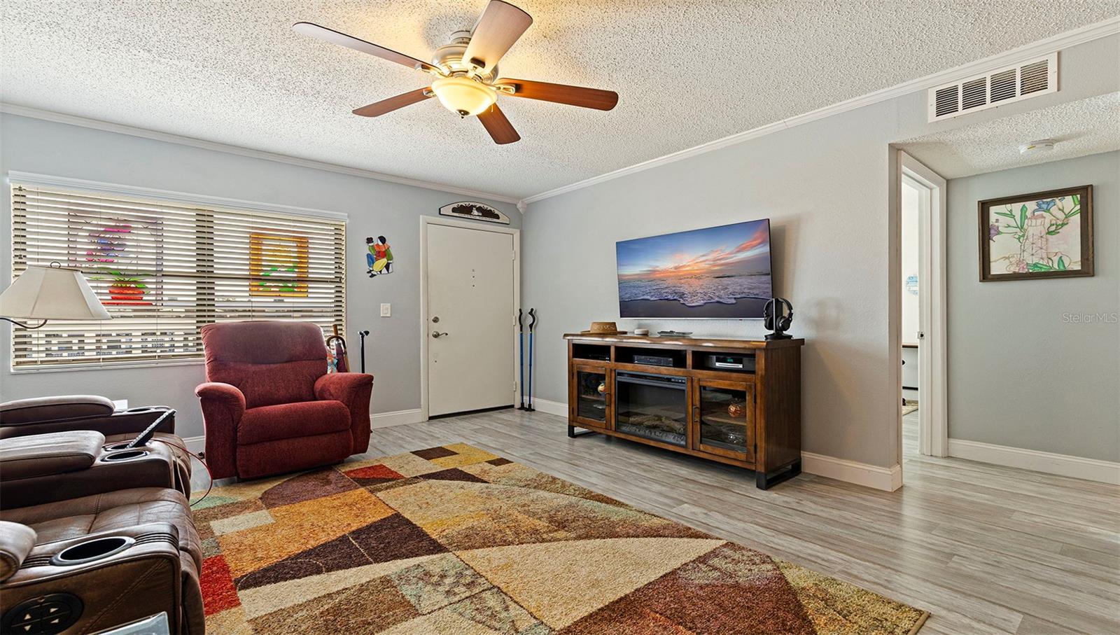 4910 Bay Unit 310, St Petersburg, FL 33703