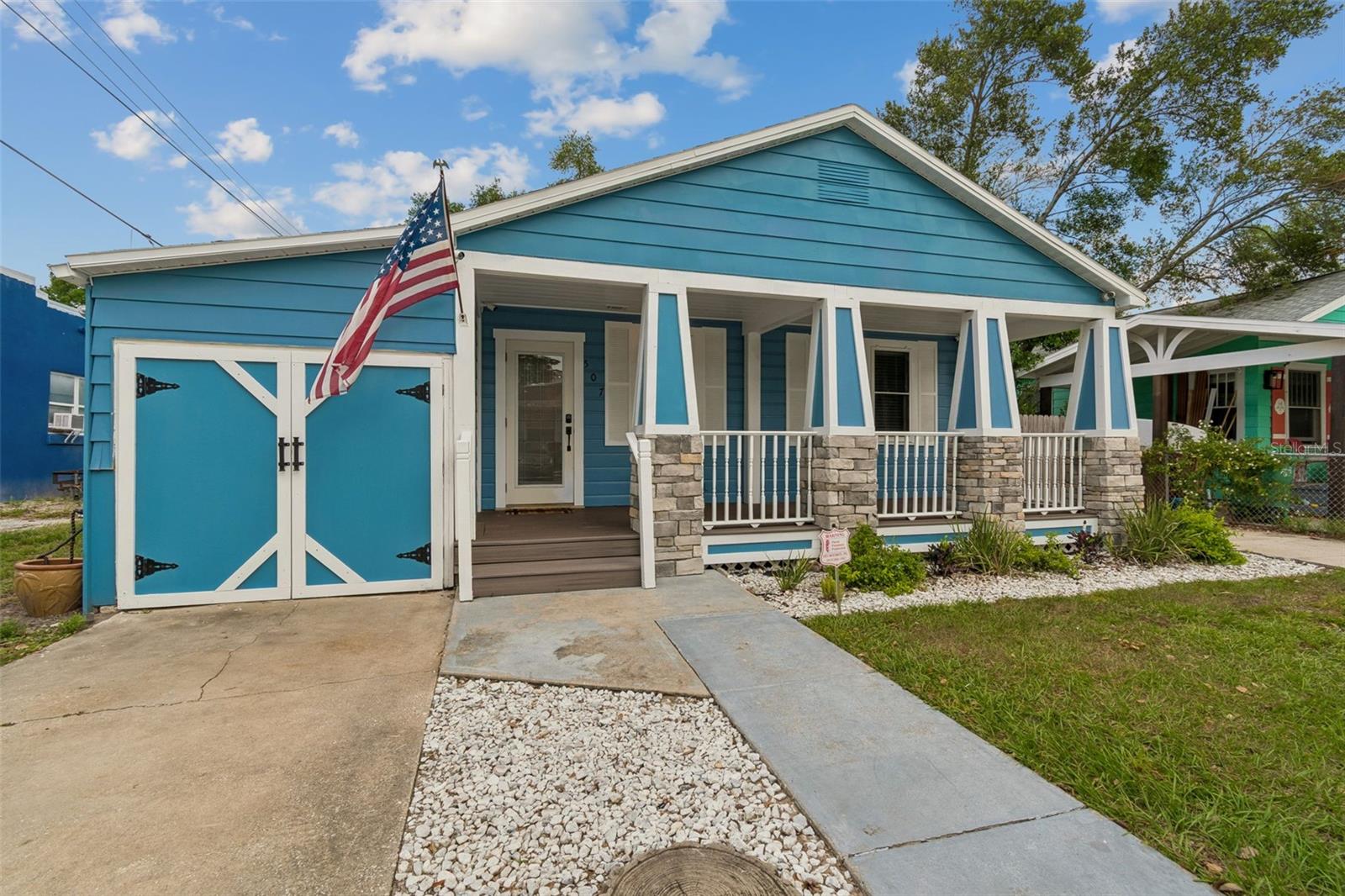 507 Paris, Tampa, FL 33604