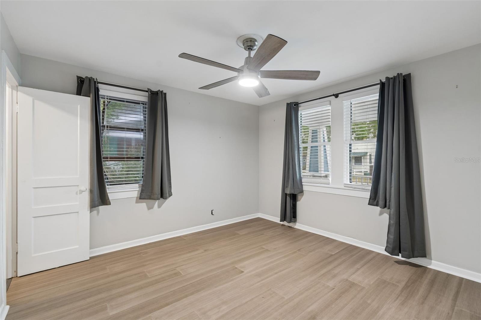 507 Paris, Tampa, FL 33604