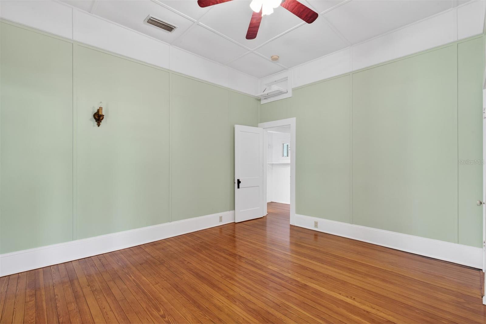 630 6th, Gainesville, FL 32601