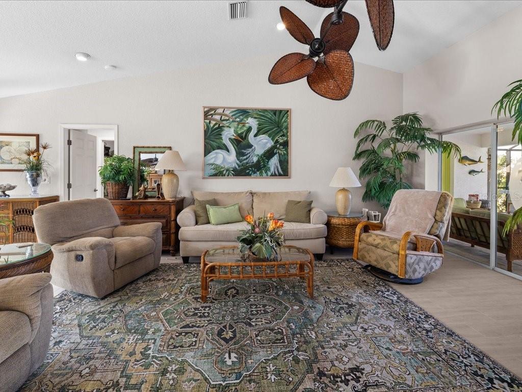 18350 Van Nuys, Port Charlotte, FL 33948