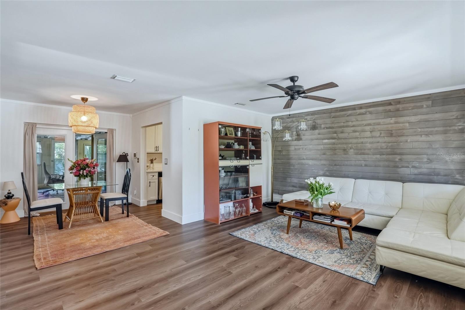 220 45th, St Petersburg, FL 33705
